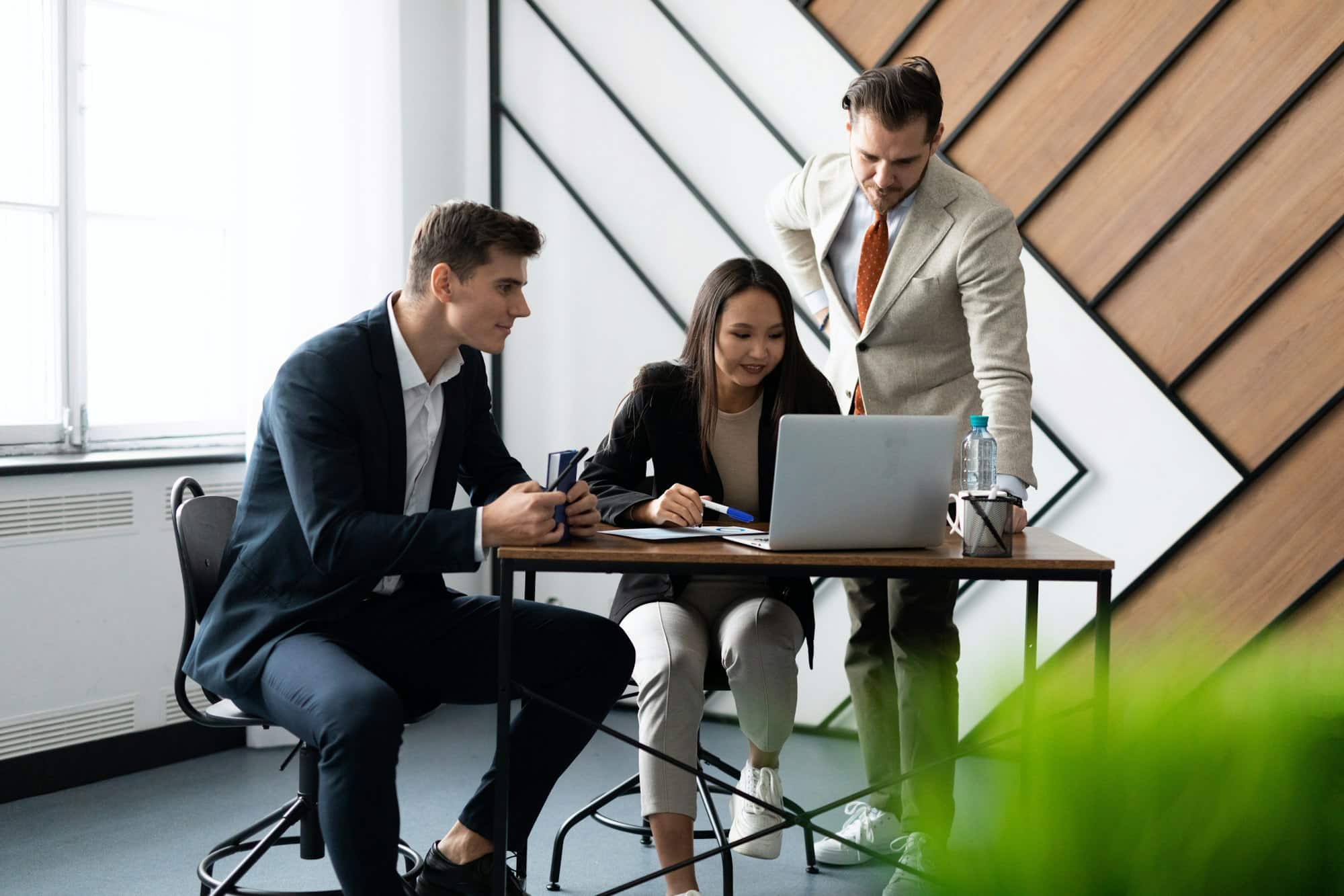 How to Successfully Integrate Accounting Offshoring into Your Existing Workflow