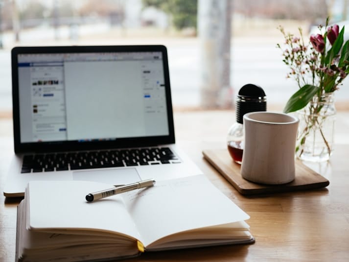 IQ BackOffice Services