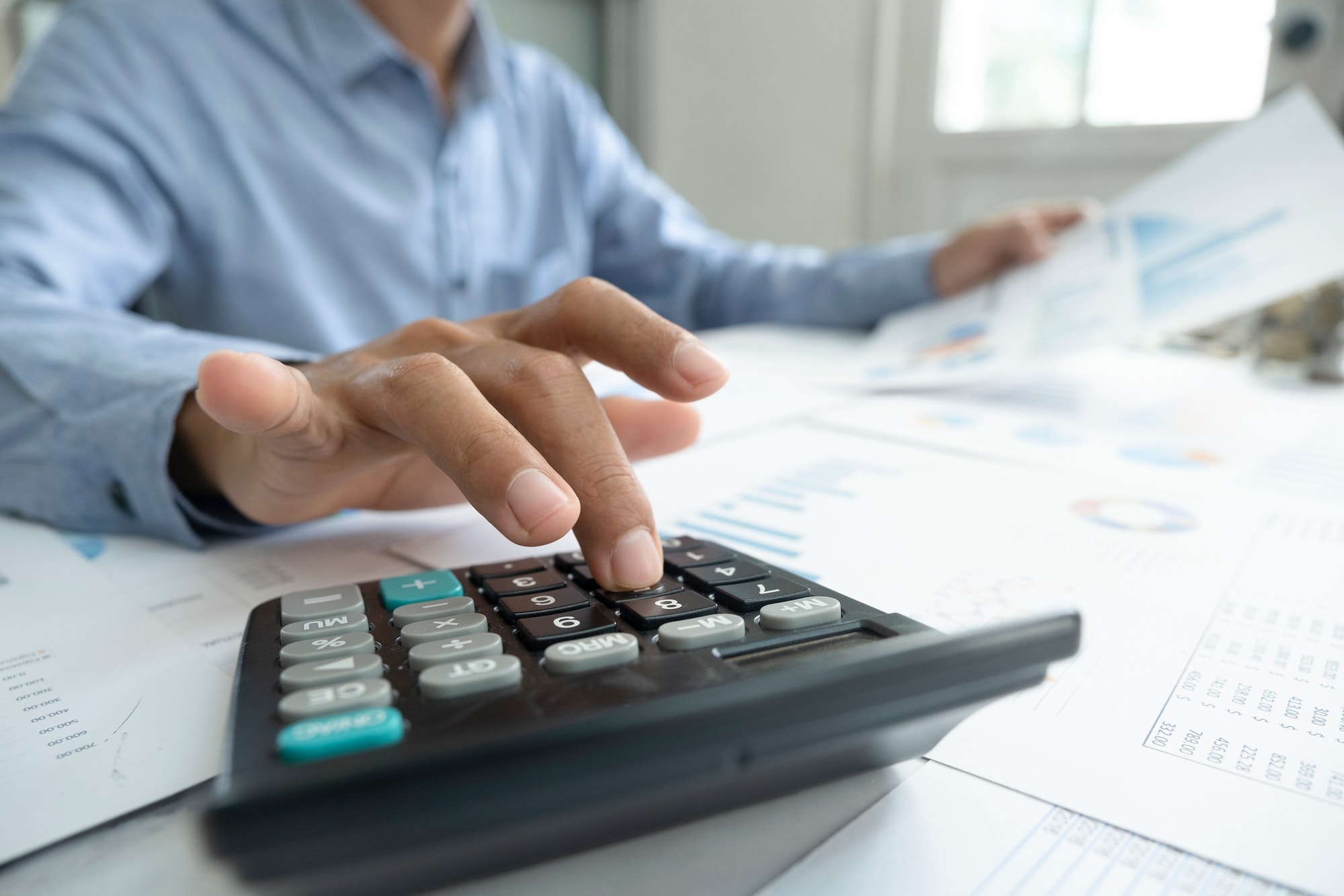 Why is it Hard to Find Good Accountants? Can Remote Accounting Help?